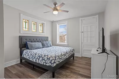 4931 Mardel Avenue, Saint Louis, MO 63109 - Photo 6