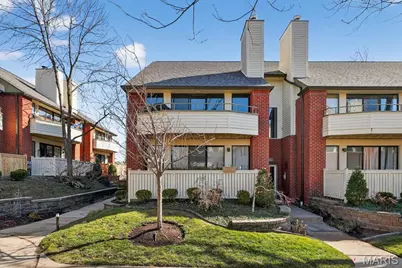 5567 Waterman Boulevard #B, Saint Louis, MO 63112 - Photo 2