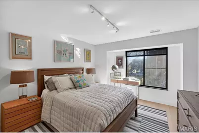 5567 Waterman Boulevard #B, Saint Louis, MO 63112 - Photo 28