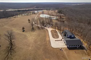 835 Monday Ln, Williamsville, MO 63967 - Photo 8