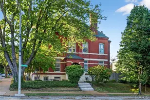 2327 S 12th St, Saint Louis, MO 63104 - Photo 6