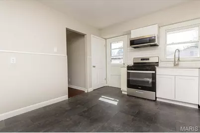 968 Buckeye Drive, Saint Louis, MO 63135 - Photo 16