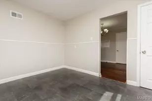 968 Buckeye Dr, Saint Louis, MO 63135 - Photo 14