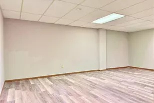 10518 Briston Ct, Saint Louis, MO 63114 - Photo 18