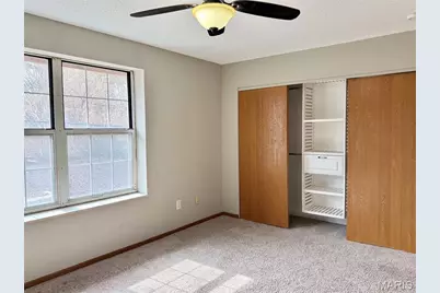 10518 Briston Court, Saint Louis, MO 63114 - Photo 14