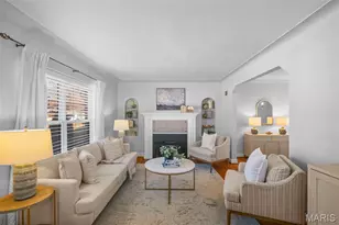 6714 Bancroft Ave, Saint Louis, MO 63109 - Photo 2