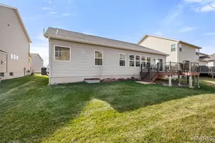 1560 Willowbrooke Manors Ct, Saint Louis, MO 63146 - Photo 40