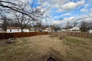 302 W Gibbs, Salem, MO 65560 - Photo 22