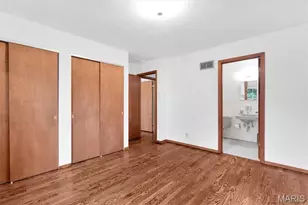 5837 Oak Forest Ln, Saint Louis, MO 63128 - Photo 16