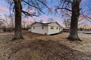 801 Halifax Rd, Holts Summit, MO 65043 - Photo 2