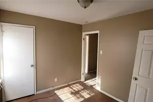 304 Lanark Rd, Saint Louis, MO 63137 - Photo 14