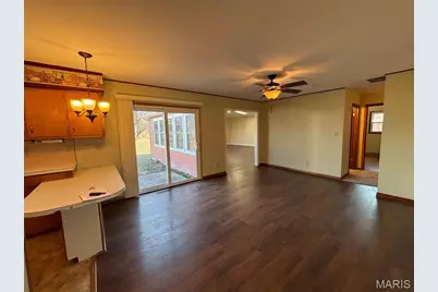 710 N Maple Street, Vandalia, MO 63382 - Photo 6