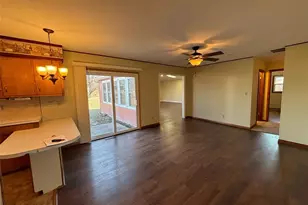 710 N Maple St, Vandalia, MO 63382 - Photo 6