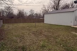 309 Park St, Campbell, MO 63933 - Photo 20