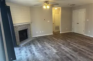 1606 Willow Wren Ct, Florissant, MO 63033 - Photo 2