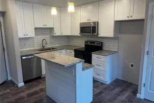 1606 Willow Wren Ct, Florissant, MO 63033 - Photo 4