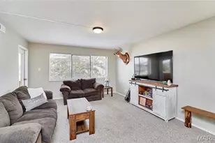 7 Fairways Cir, Saint Charles, MO 63303 - Photo 8