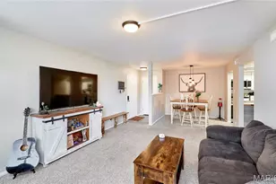 7 Fairways Cir, Saint Charles, MO 63303 - Photo 10