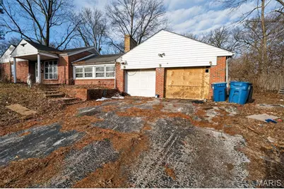 9859 Scottdale Drive, Saint Louis, MO 63136 - Photo 2