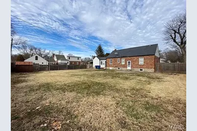 1015 S New Florissant Road, Florissant, MO 63031 - Photo 28