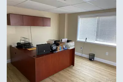 8420 Airport Road, Berkeley, MO 63134 - Photo 8