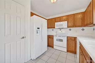 624 Hawk Run Dr, O'Fallon, MO 63368 - Photo 20