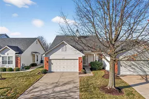 624 Hawk Run Dr, O'Fallon, MO 63368 - Photo 64