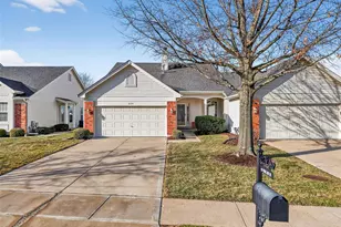 624 Hawk Run Dr, O'Fallon, MO 63368 - Photo 4