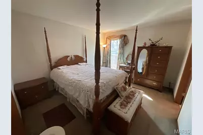 2038 Peine Forest Drive, Wentzville, MO 63385 - Photo 14