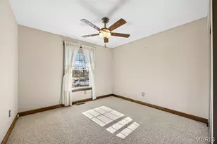 605 Rauch Dr, Saint Charles, MO 63301 - Photo 16