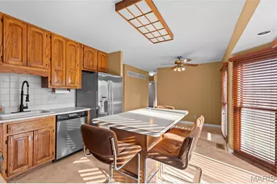 2082 Marrisa Drive, Florissant, MO 63031 - Photo 8