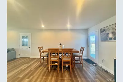 300 Blackberry Lane, Bismarck, MO 63624 - Photo 16