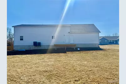 300 Blackberry Lane, Bismarck, MO 63624 - Photo 4