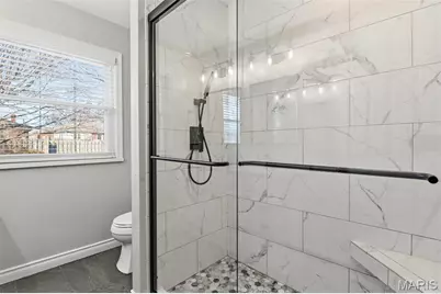 10643 Charrette Drive, Saint Louis, MO 63123 - Photo 14