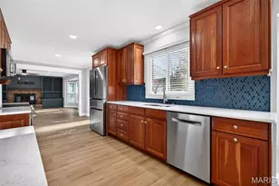 1538 Shadow Ln, Saint Charles, MO 63303 - Photo 14