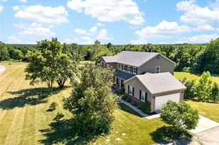 1131 Jade Dr, Moscow Mills, MO 63362 - Photo 2