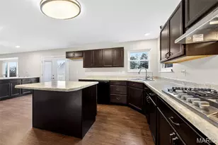 1131 Jade Dr, Moscow Mills, MO 63362 - Photo 16