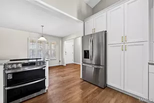 127 Scenic Pass Dr, Cottleville, MO 63376 - Photo 10