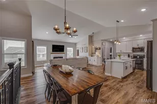 718 Deerfield Ln, Farmington, MO 63640 - Photo 4