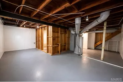 10632 Glen Garry Road, Saint Louis, MO 63137 - Photo 14