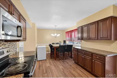 1054 Willow Brook Drive, Saint Louis, MO 63146 - Photo 6