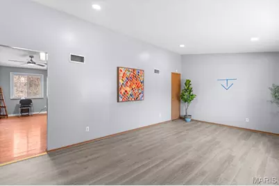 4132 Crestland Drive, Saint Louis, MO 63121 - Photo 6