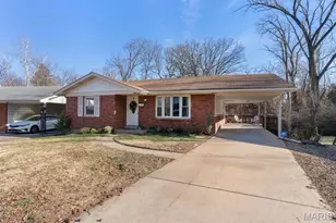 4132 Crestland Dr, Saint Louis, MO 63121 - Photo 2