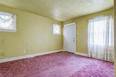 7039 Plymouth Avenue, University City, MO 63130 - Photo 4