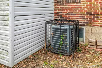 7039 Plymouth Avenue, University City, MO 63130 - Photo 40