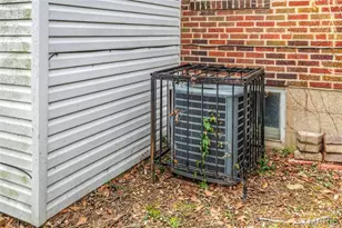 7039 Plymouth Ave, University City, MO 63130 - Photo 40