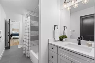 403 Rayburn Ave, Saint Louis, MO 63127 - Photo 34