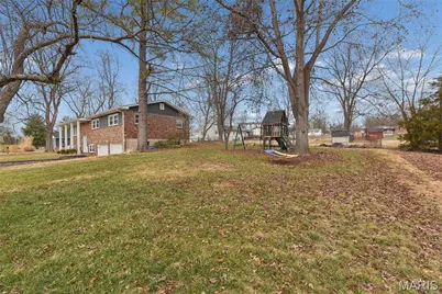 1837 Oak Street, Pacific, MO 63069 - Photo 24