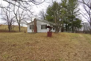 75 Huesgen Ln, Byrnes Mill, MO 65016 - Photo 2