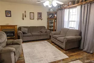 709 Slone St, Dixon, MO 65459 - Photo 8